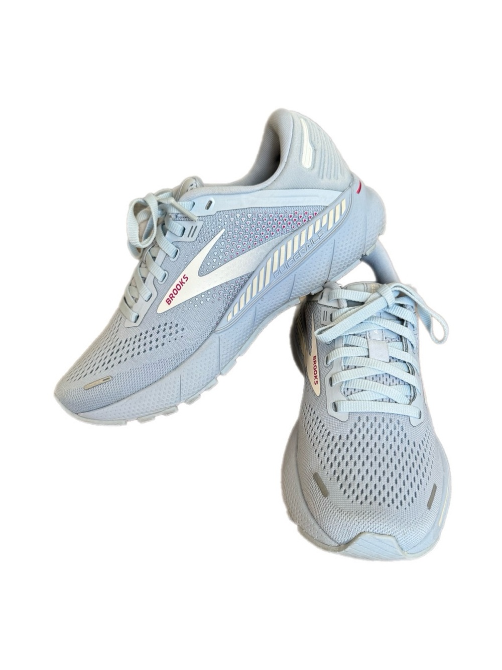 Brooks Women's Adrenaline GTS 22 super cute light blue size 6.5